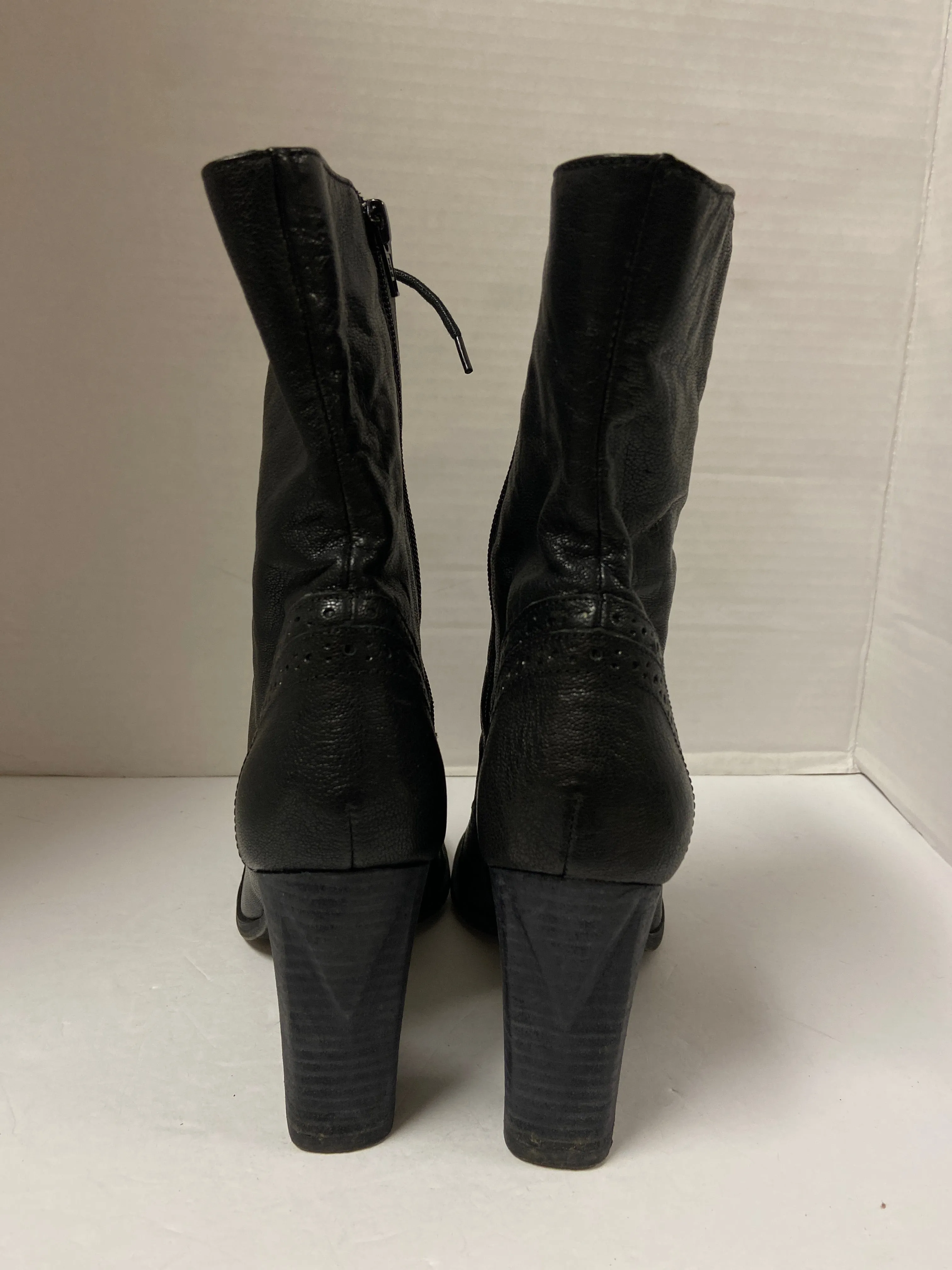 Boots Ankle Heels By Aldo  Size: 9