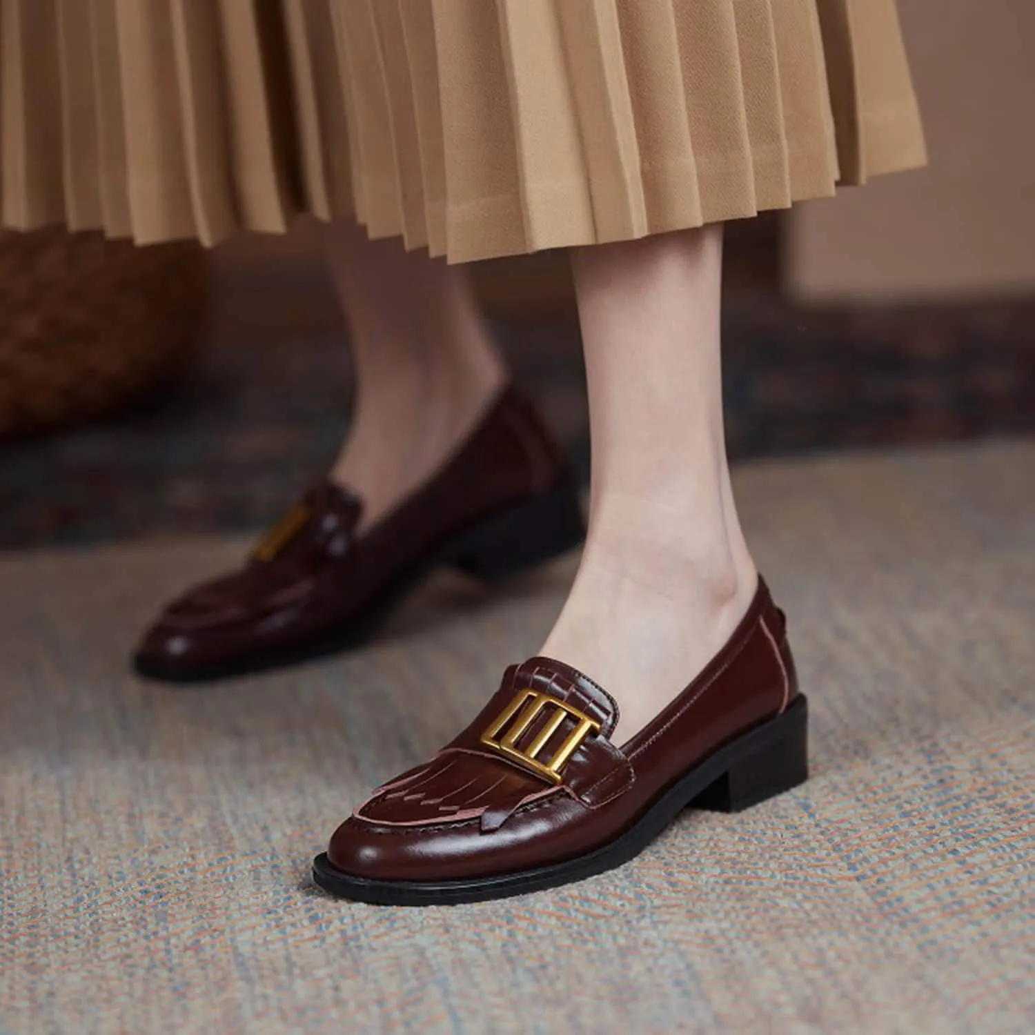 Casual Slip-On Metal Tassels Loafers