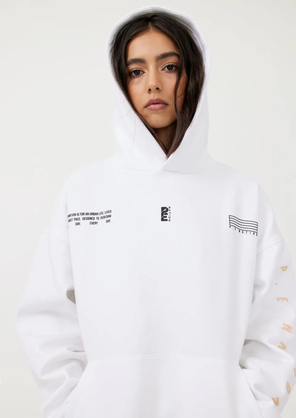 COURTSIDE HOODIE IN WHITE