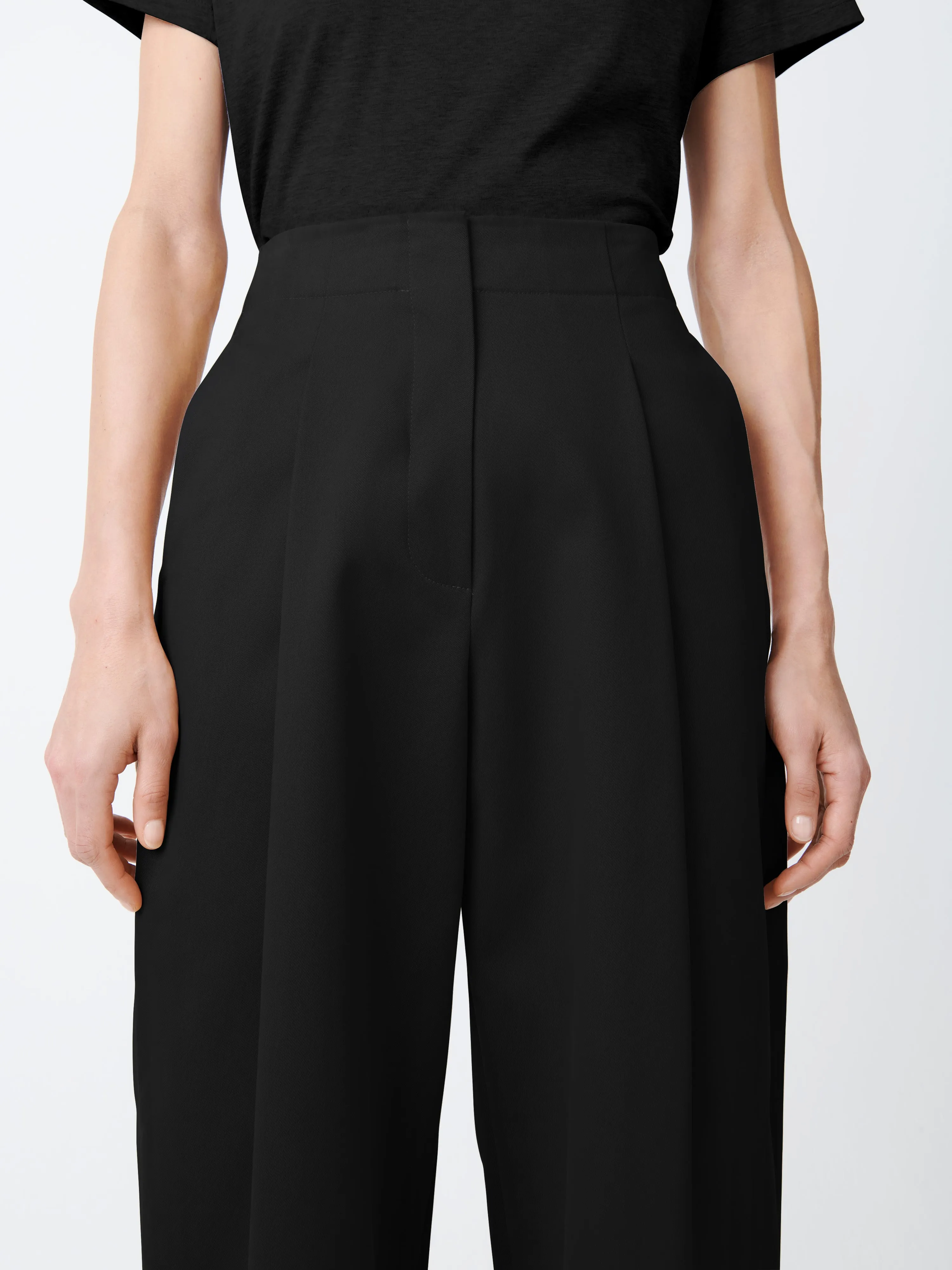 Dordoni Volume Pant In Black