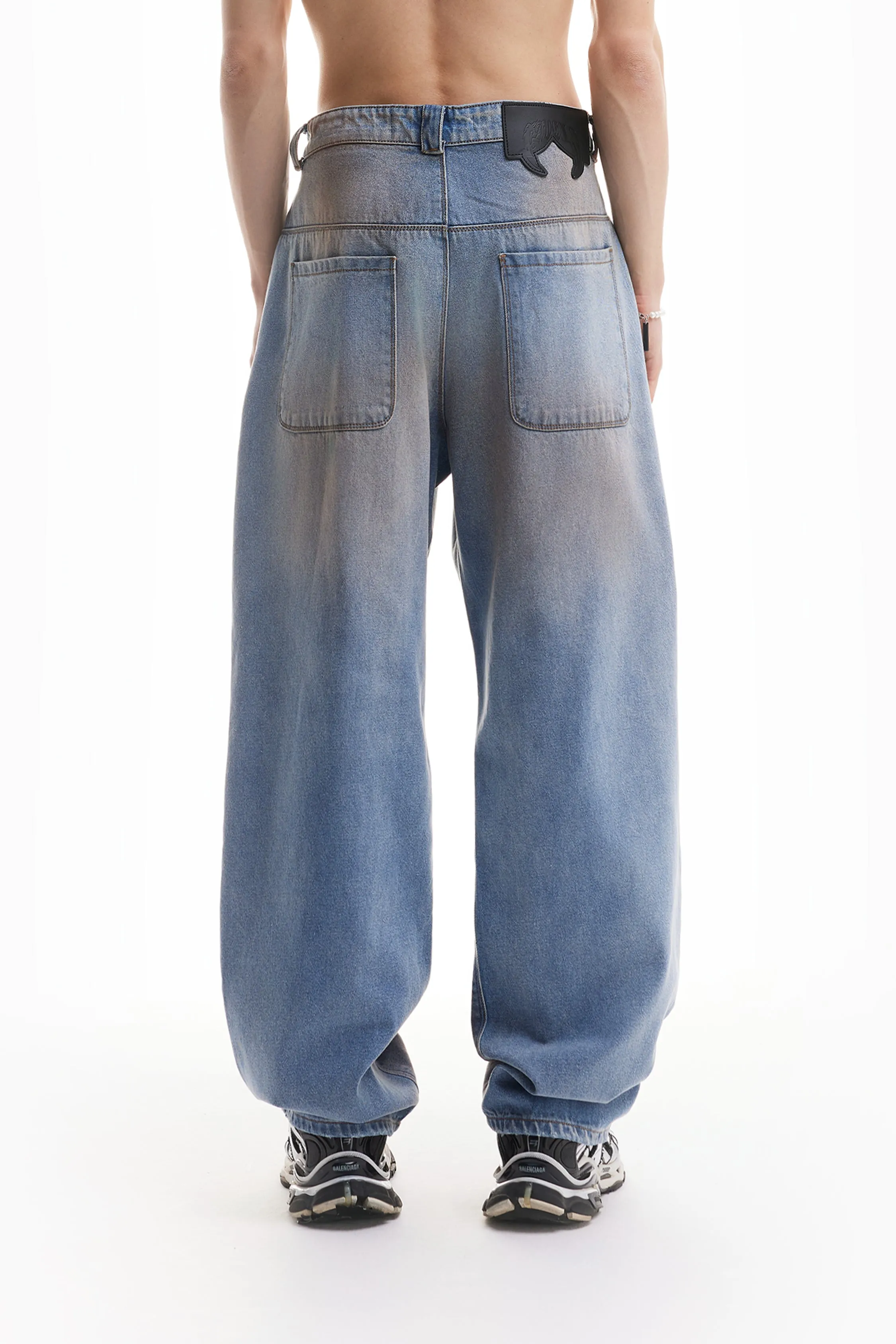 HEAVY BAGGY DISTRESSED DENIM LIGHT BLUE DIRT WASH