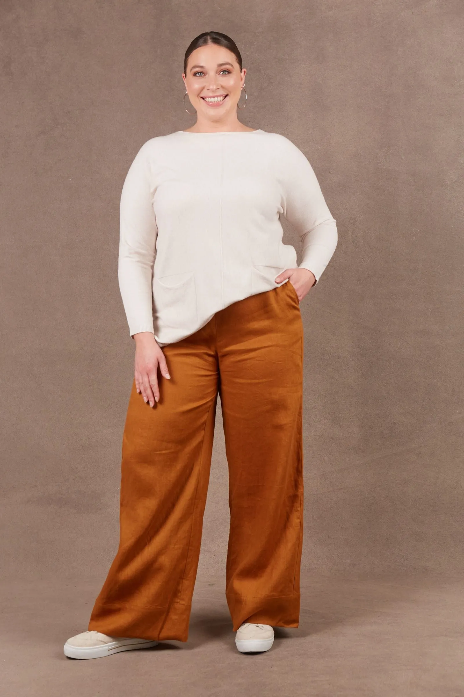 Nama Pant (Ochre)