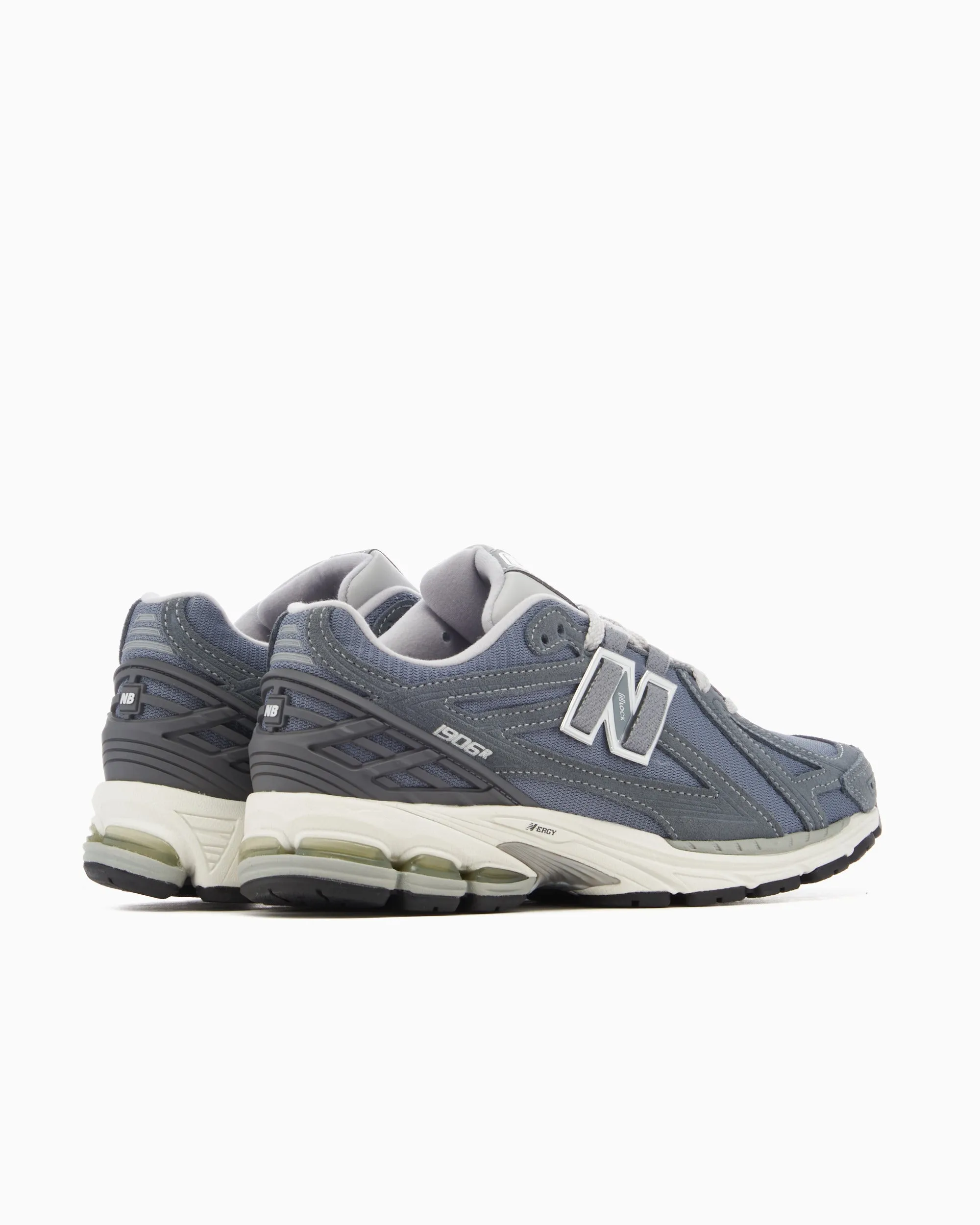 New Balance Classics Mens Titanium Grey (Grey)